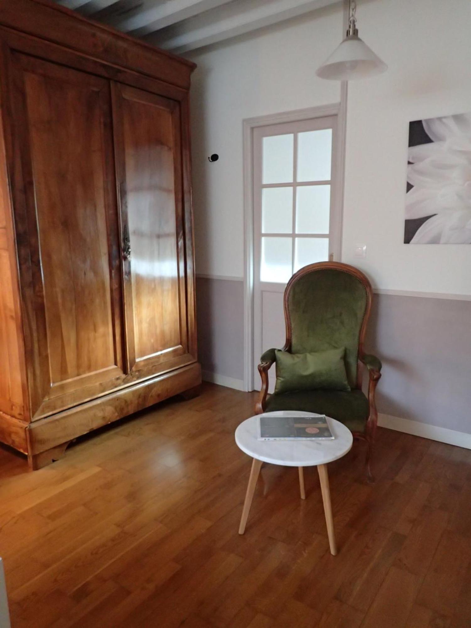La Croix St Jean Bed & Breakfast Foucheres Ngoại thất bức ảnh